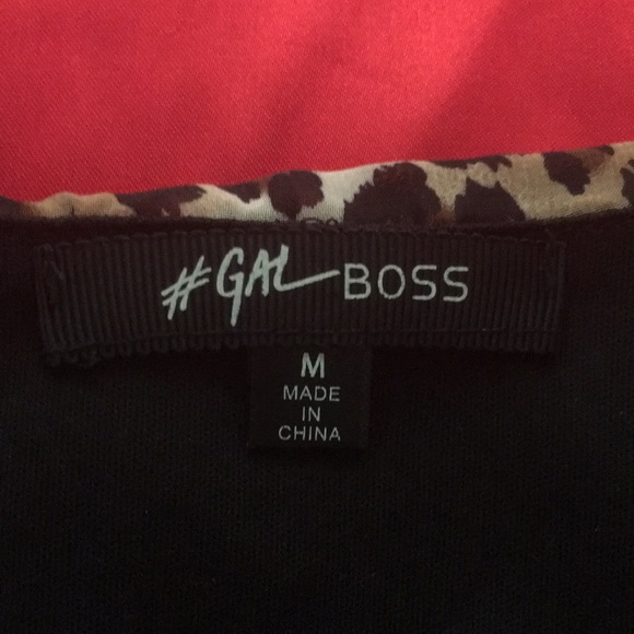 Top - Picture 2 of 4